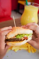 Burger con Tocineta