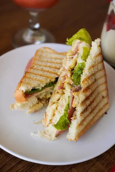 Sandwich Clasicos.