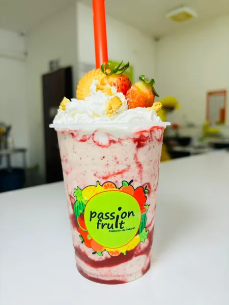 Fresa con Arándanos