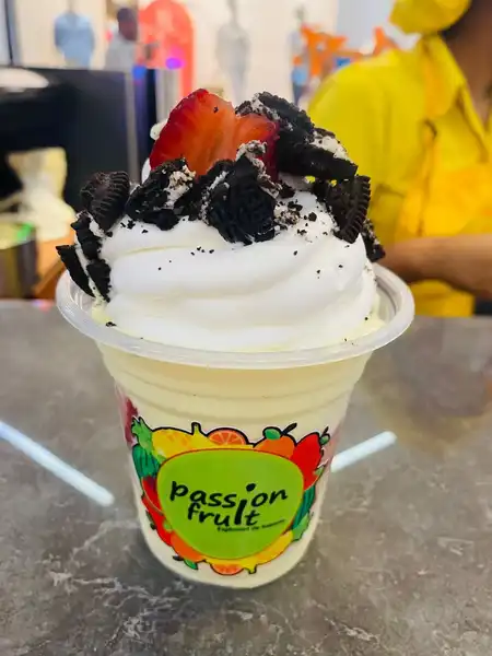 Fresa con Crema + Topping
